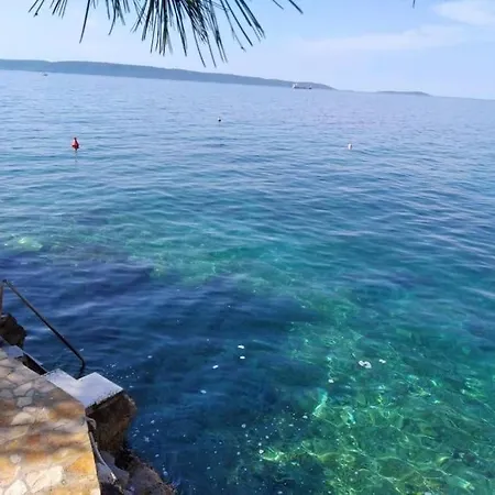 Ciovo Near The Sea تروغير