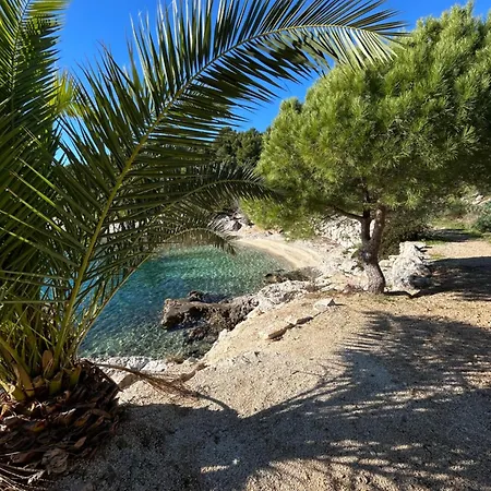 Ciovo Near The Sea تروغير