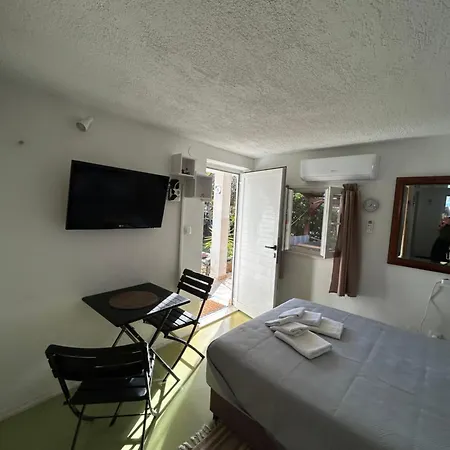 Apartament Ciovo Near The Sea In Okrug Trogir