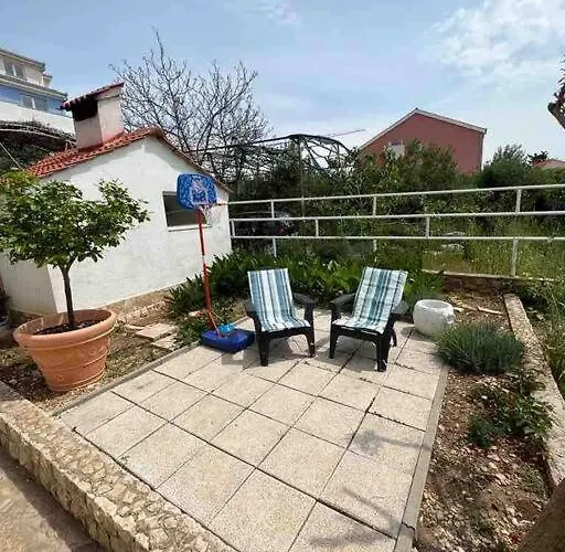 Ciovo Near The Sea In Okrug Apartament *