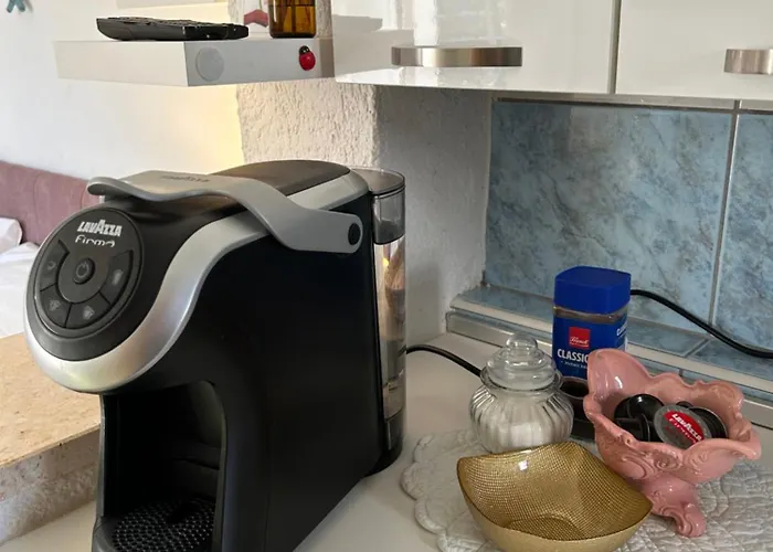 Ciovo Near The Sea In Okrug *