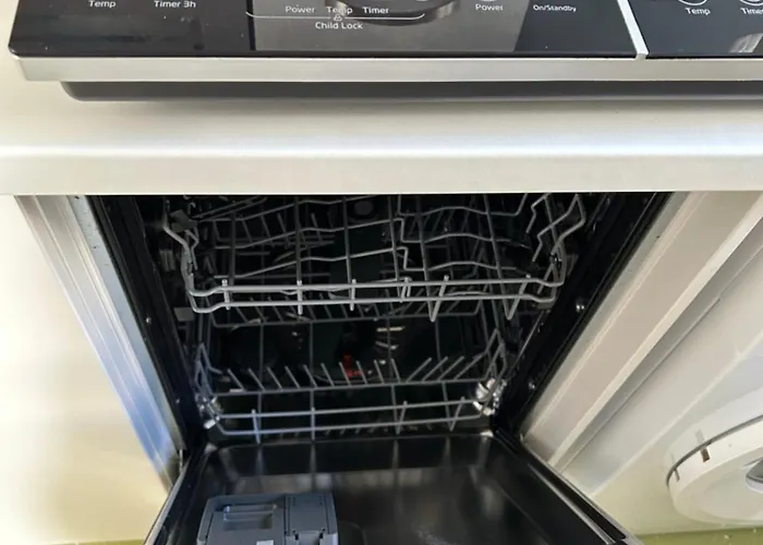 Apartament Ciovo Near The Sea In Okrug